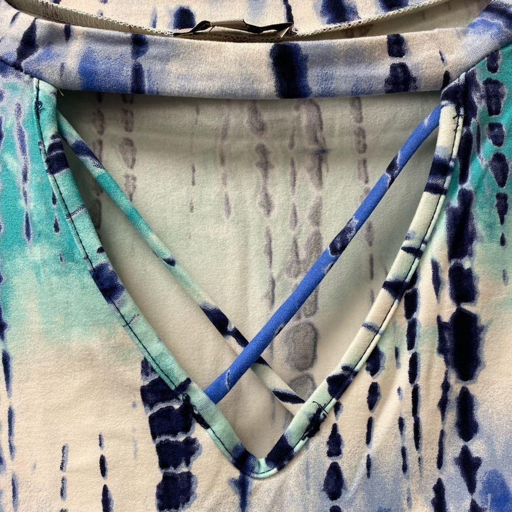 WHITE birch blue tie dye v neck cut out top - Picture 3 of 7